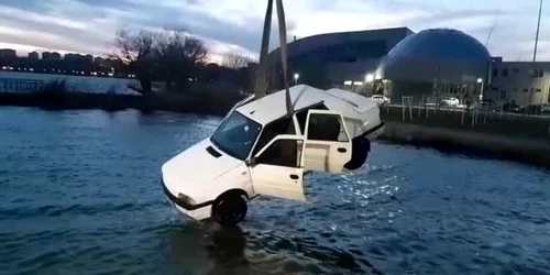 5e555b3c5163ec42716fa351 jpg