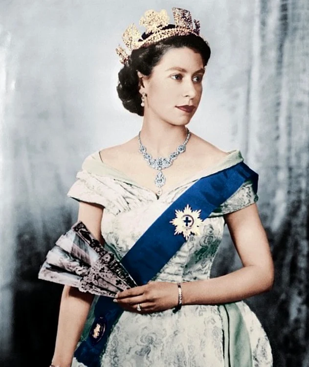 Regina tânără jpg