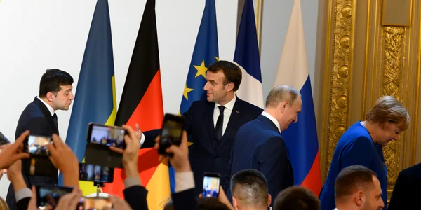 Zelenski, Putin, Macron, Merkel  format Normandia 2029 Profimedia jpg