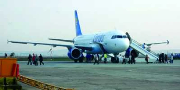Oradea: Iarna este ca vara pe aeroportul din Oradea