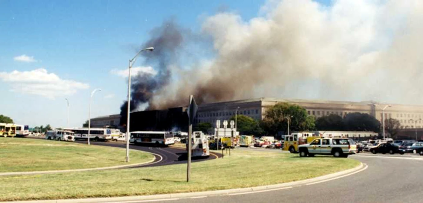 Pentagonul, după atentatetele din 11 septembrie 2001 FOTO FBI/EPA