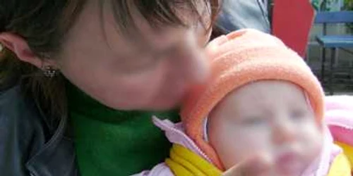 Claudia face contrabandă de dragul copilului