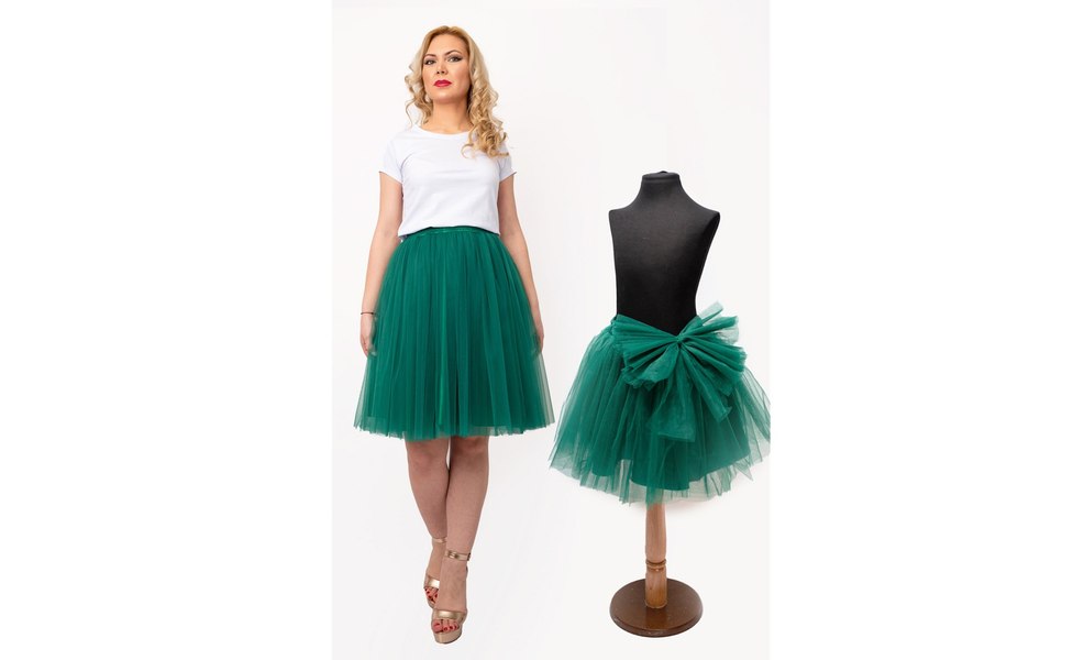 Descoperă fuste de tulle spectaculoase și rochii de nuntă rafinate disponibile online