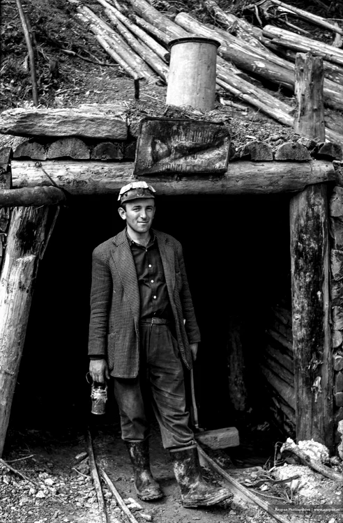 Miner FOTO Azopan