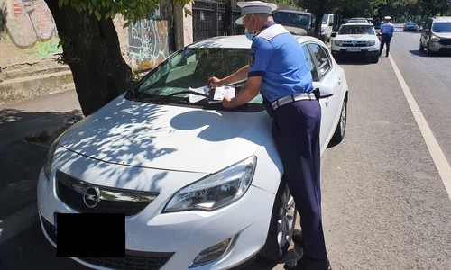 Parcarea neregulamentară poate fi sancționată de poliștii locali jpeg