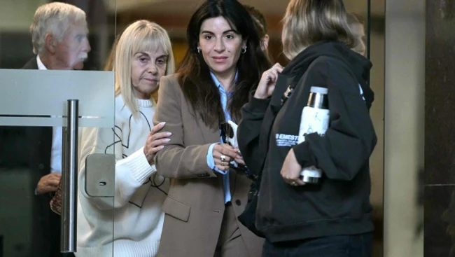 S-a reluat procesul morții lui Diego Maradona. A doua fiică a lui