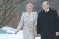 foto mare front putin sotie jpg