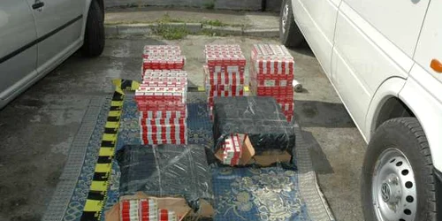 Maşina în care s-au găsit ţigările