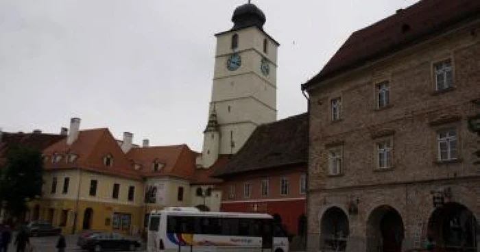 Sibiu: Avalanşă de vizitatori la Turnul Sfatului şi ZOO