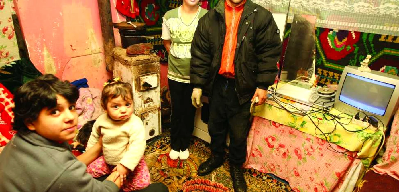 Familia Bălan şi-a găsit adăpost în pădurea din Jupiter