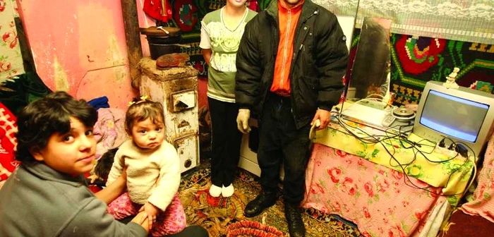 Familia Bălan şi-a găsit adăpost în pădurea din Jupiter