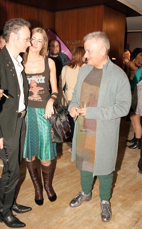 2005 Hainele lui  Yohji Yamamoto  rămân cele mai  extravagante din  dulapul lui Iri