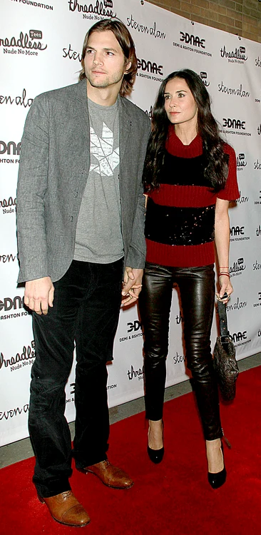 Demoi Moore si Ashton Kutcher (FOTO: TNYF/WENN.com)