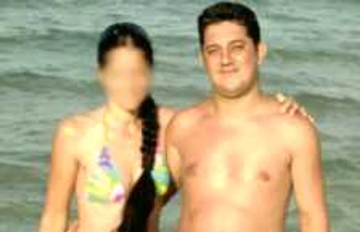 Poliţistul Gabriel Neluţu Buicu, alături de iubita sa