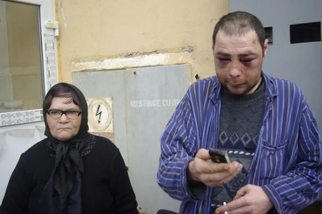 Adrian Şerb şi mama lui sunt urmăriţi de necazuri