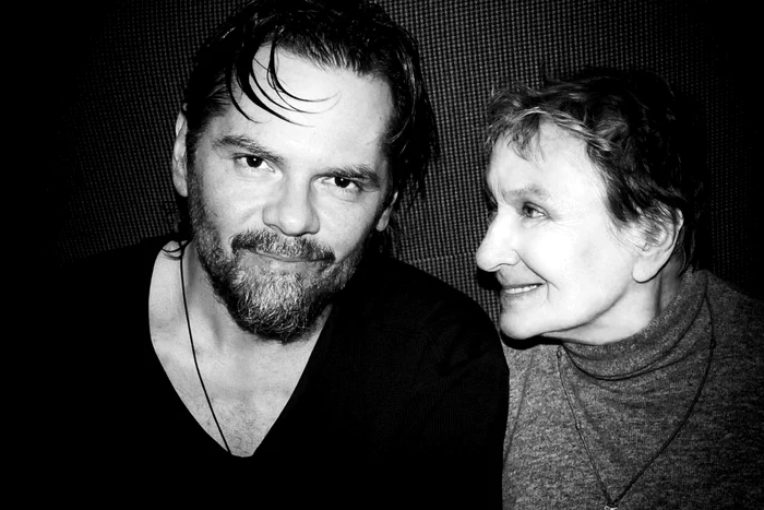 Florin Piersic Jr. alături de mama lui / foto: Social media