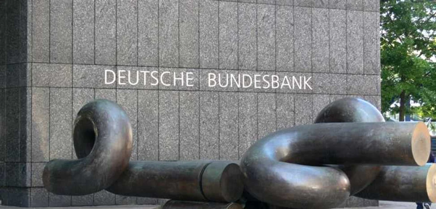 Bundesbank îşi vrea aurul înapoi