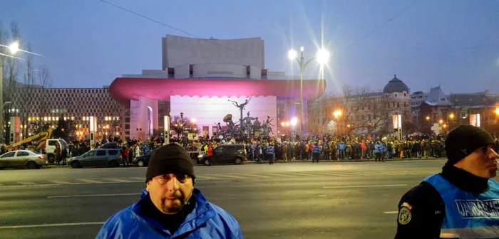 protest bucuresti tnb jandarmi foto mircea barbu