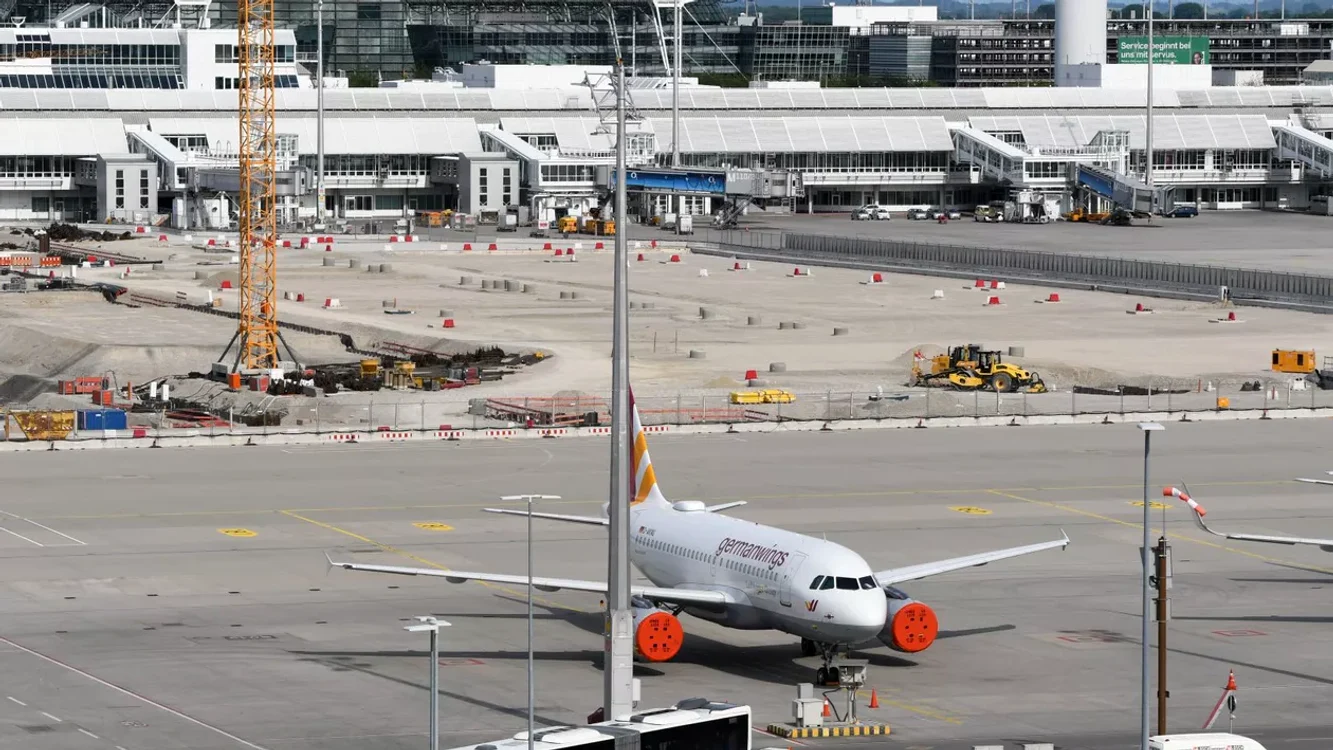 O dronă cu explozibil a blocat Aeroportul Leipzig.