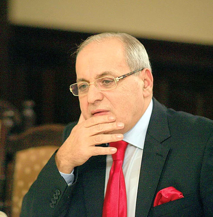 Nelu Ploieşteanu