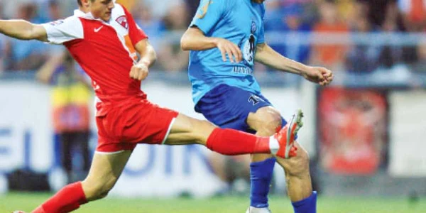 Brandan (dreapta) le-a creat mereu probleme  lui Torje şi colegilor lui de la Dinamo 