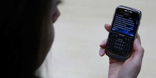 A rămas fără telefon în plină zi