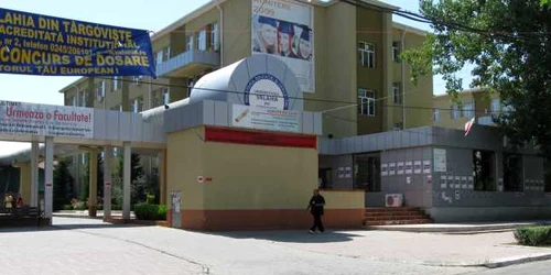 Târgovişte:Universitatea “Valahia” Târgovişte susţine că toate specializările instituţiei sunt acreditate