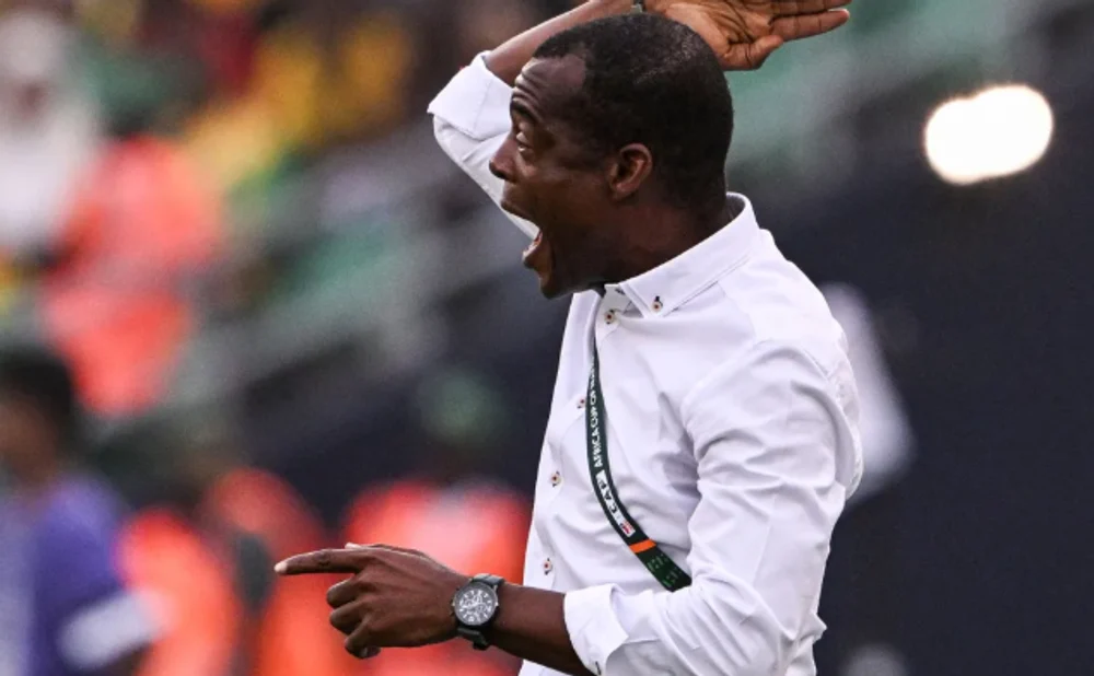 Haos în preliminariile Cupei Mondiale: naționala a refuzat să joace. Selecționerul, suspendat pe loc