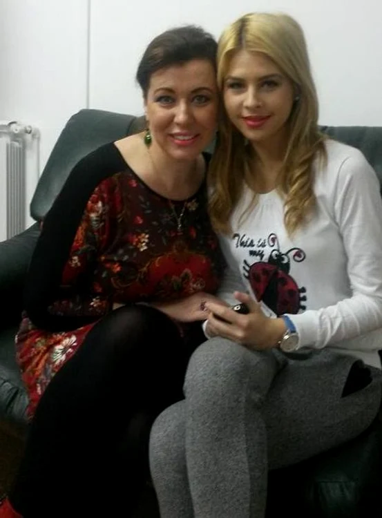 Andreea Olariu si Corina Martin