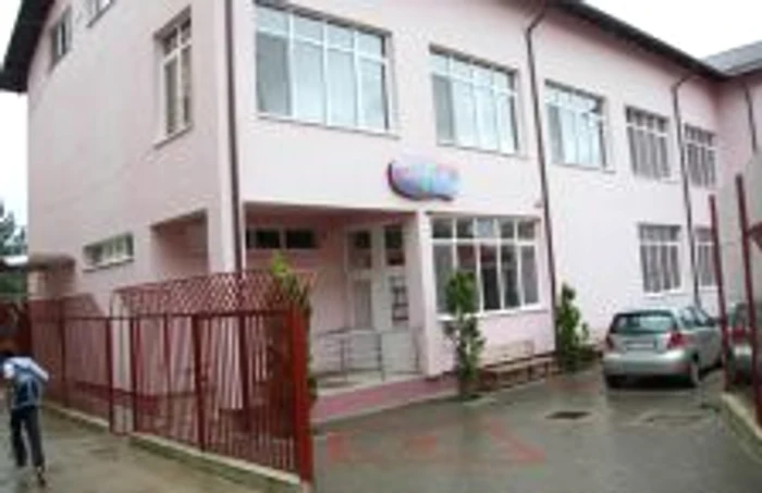 Focarul de meningită izbucnit la Grădiniţa cu Program Prelungit „1 2 3” a făcut şi victime colaterale