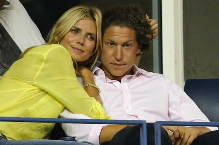 
    Fundul apetisant al blondei a înnebunit toţi bărbaţii Foto: Instagram/ Heidi Klum  