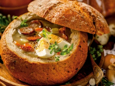 ciorba de carnati in paaine jpg