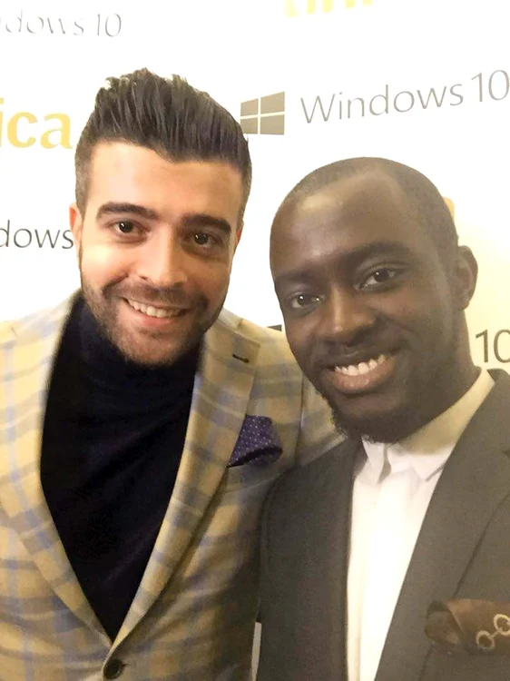 Tobi Ibytoye a ţinut să se fotografieze alături de Speak