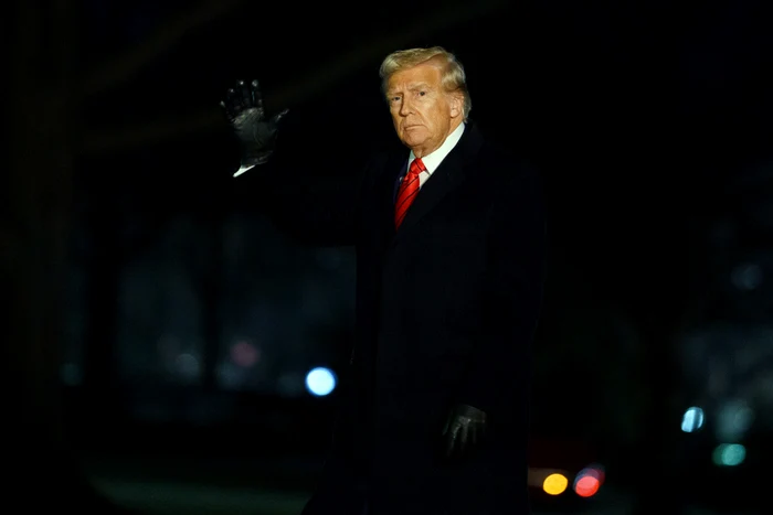 Donald Trump s-a întors la Casa Albă după Conferința deputaților republicani din Miami FOTO EPA-EFE