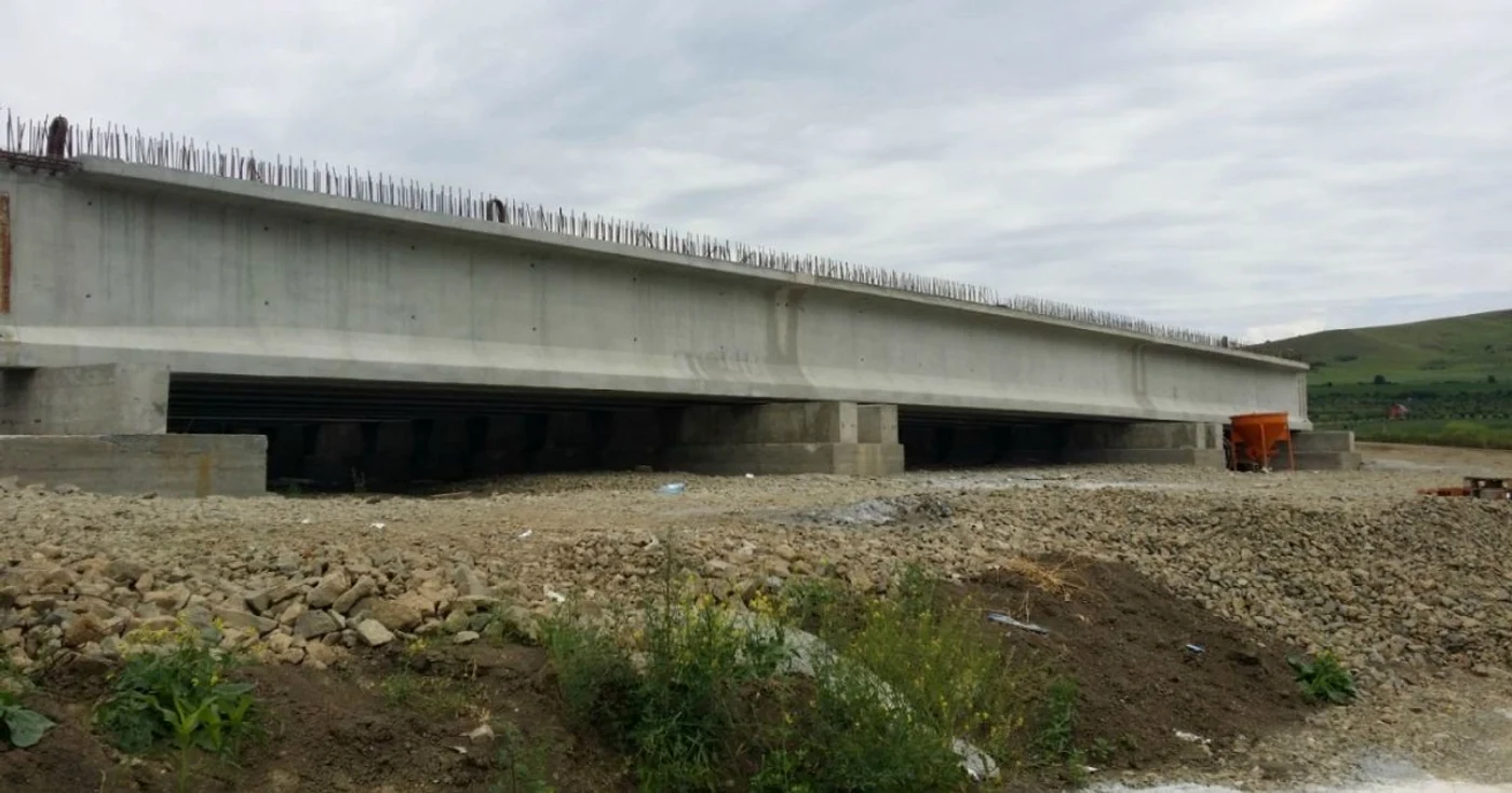 Pe loturile 3 şi 4 lucrările sunt mult mai avansate