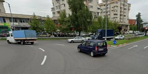 viteza redusa intersectii cod rutier foto google maps jpg