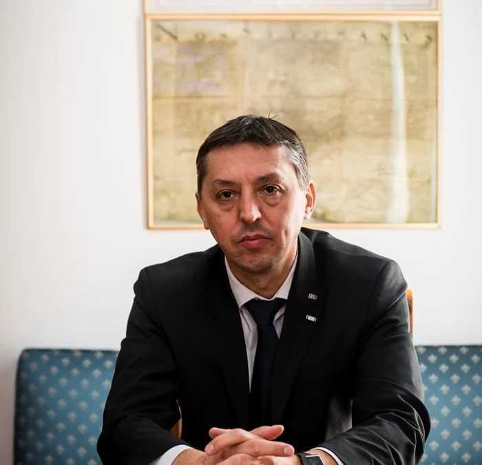 Daniel David, rectorul UBB, le cere celor care nu au votat „să se trezească”. FOTO: Arhivă personală