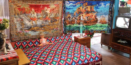 Muzeul kitsch-ului din Bucureşti FOTO Eduard Enea