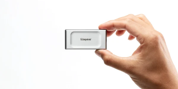  SSD portabil Kingston XS2000