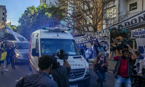 maradona fani jpeg
