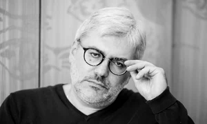 „Oamenilor nu le e dat să cunoască vremurile și soroacele Să fim mereu pregătiți ca firul istoriei să se rupă” – interviu cu Evgheni VODOLAZKIN jpeg