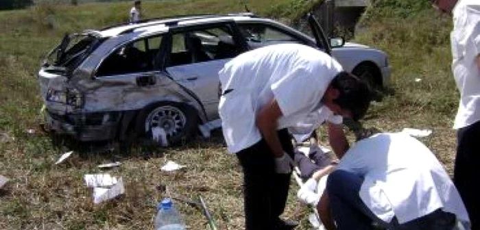 Bacău: Trei răniţi într-un accident rutier (VIDEO)