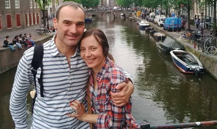 
    Roxana Iliescu este însărcinată cu o fetiţăFoto: arhivă personală  