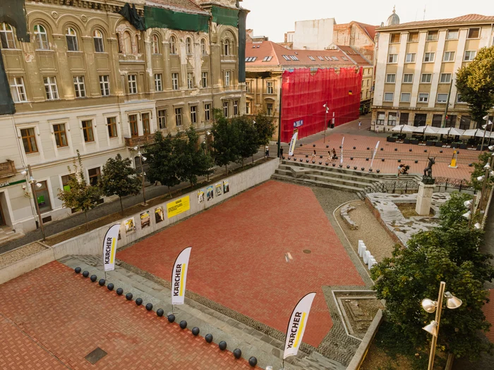 Piața Sfântul Gheorghe a fost curățată FOTO Kärcher România