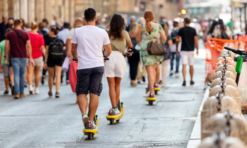 Trotinete electrice in Roma FOTO Shutterstock