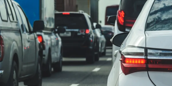 trafic autostrada aglomeratie foto shutterstock