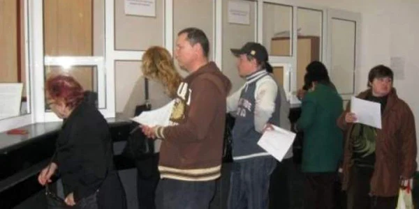 Pietrenii mai au la dispoziție două zile să-și achite dările locale cu reducere