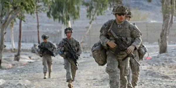 Militari din Afganistan şi Pakistan