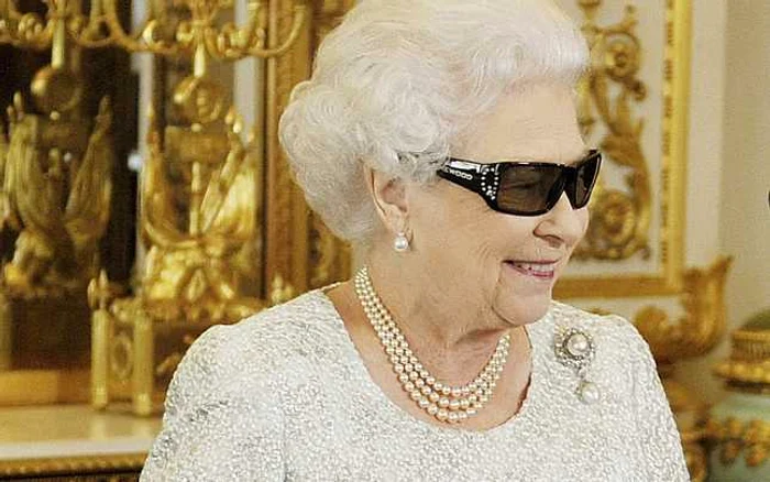Regina Elisabeta a II-a a Marii Britanii
