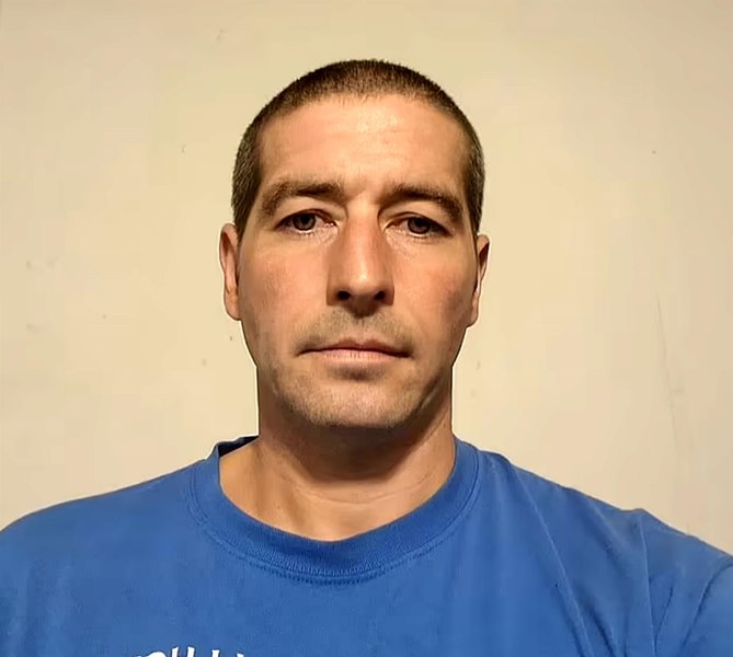 SUA: Atacul din Maine soldat cu 18 morți ar fi putut fi oprit. Autoritățile fuseseră avertizate cu privire la ucigaș: „Este imprevizibil și aude voci”